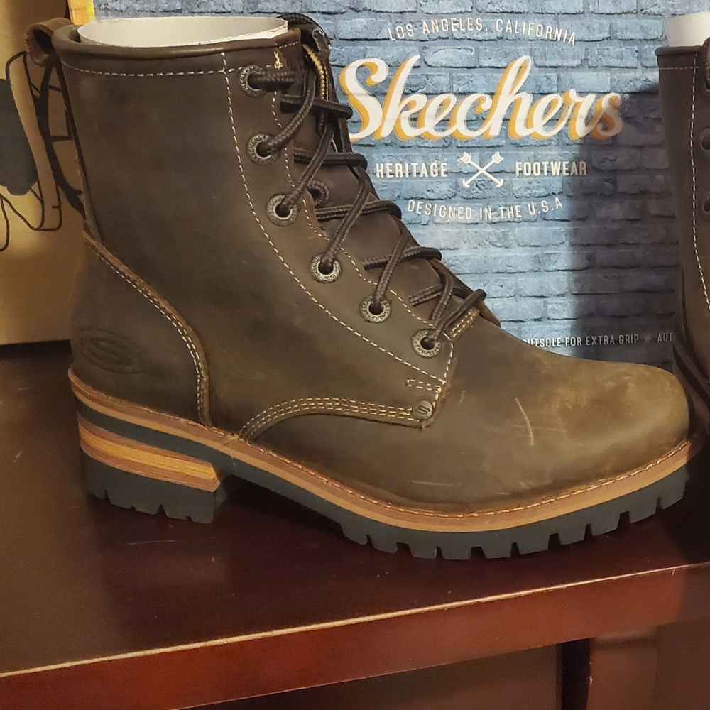 Skechers Leather Womens Laramie 2 Dark Brown Boots